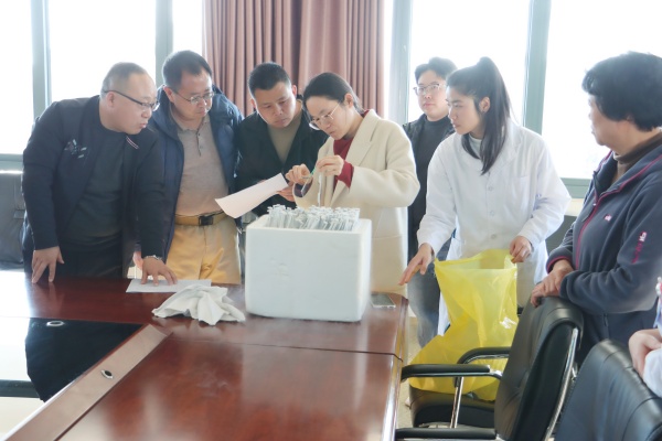 ���΂������������ϻ��ߙ�(qu��n)�� | ��Ժ���_��ֳ�t(y��)�W����ί�T�����h